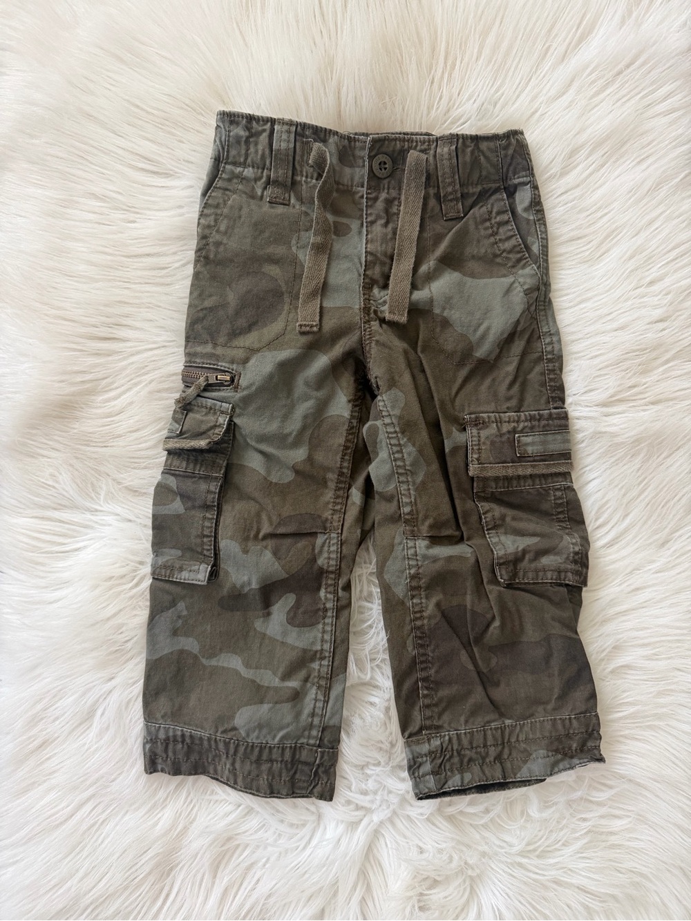 Old Navy Boys Camo Cargo Pants - Olive